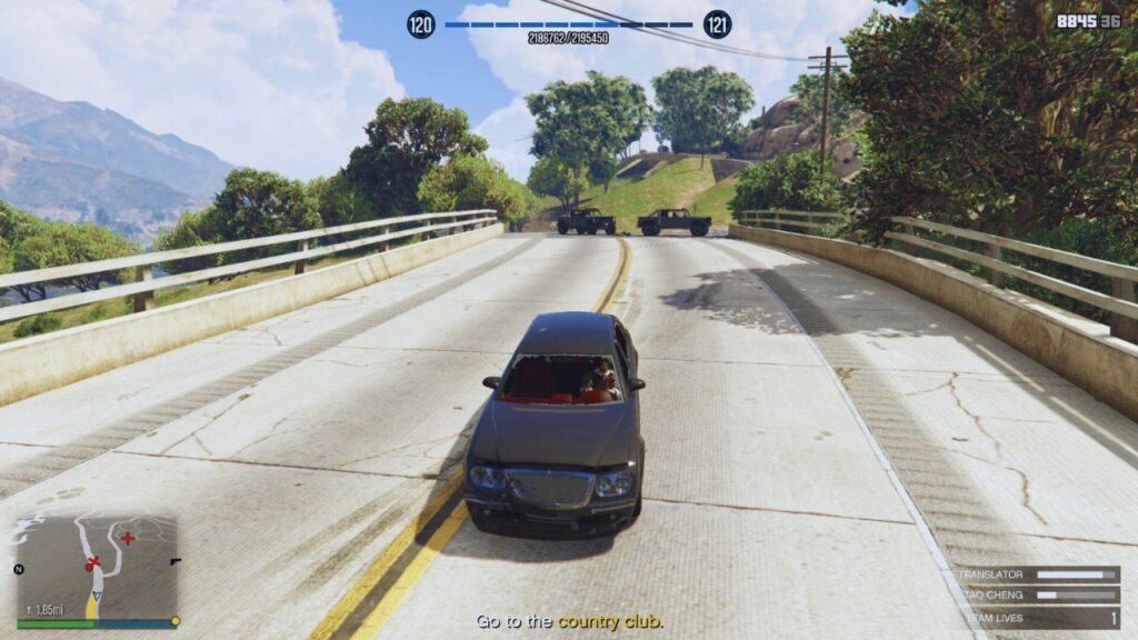 The GTA Online Protagonist escaping from the Duggan guards.