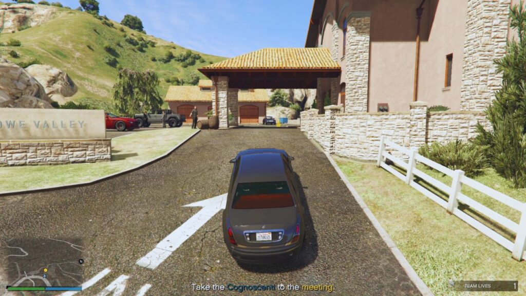 The GTA Online Protagonist arriving at Avery Duggan's property in Tongva Hills.